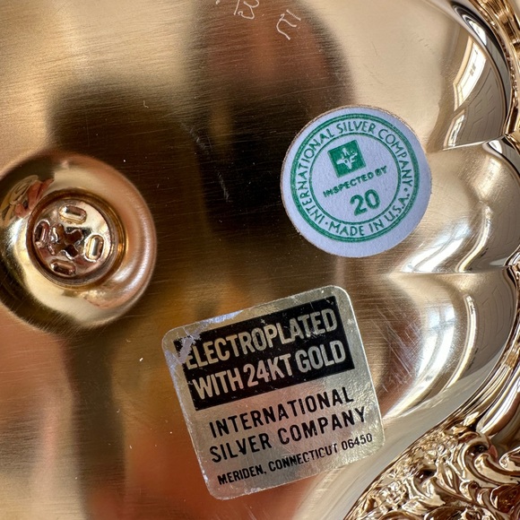 International Silver Company 24K Gold Plated Serving Bowl - Picture 10 of 10